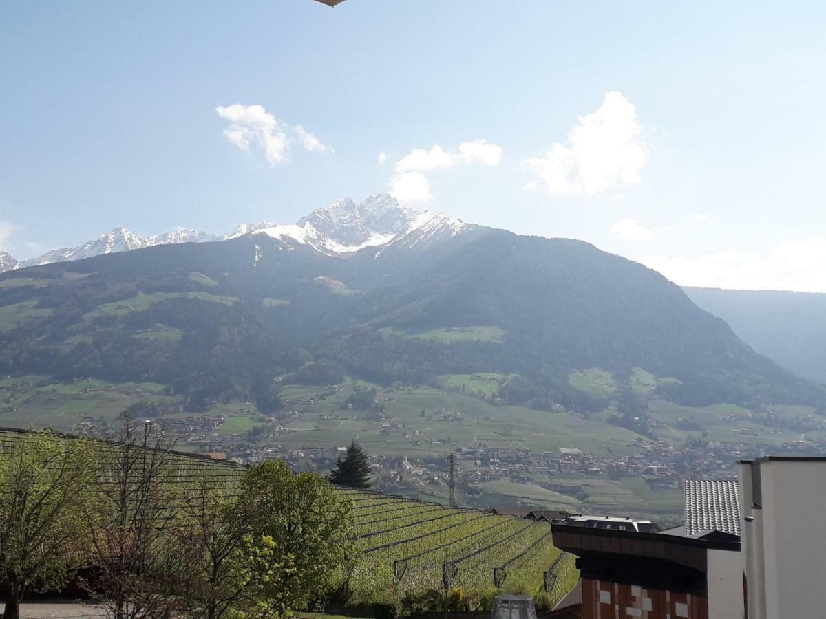 Hotel Zum Tiroler Adler Buitenkant foto